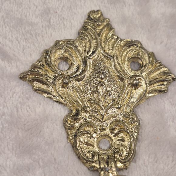 Vintage 1968 American Tack & Hardware Wall Clothing Hook 3-7/8" & 2 Mini Hooks - Picture 6 of 10